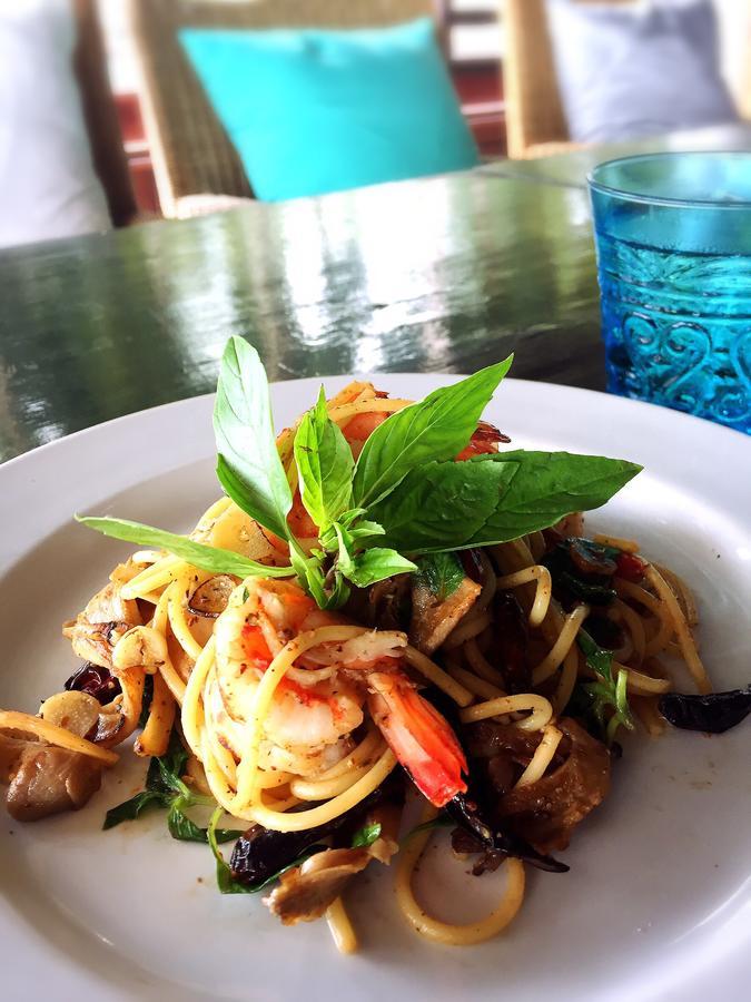 Pathio Baan Chumphon酒店 外观 照片